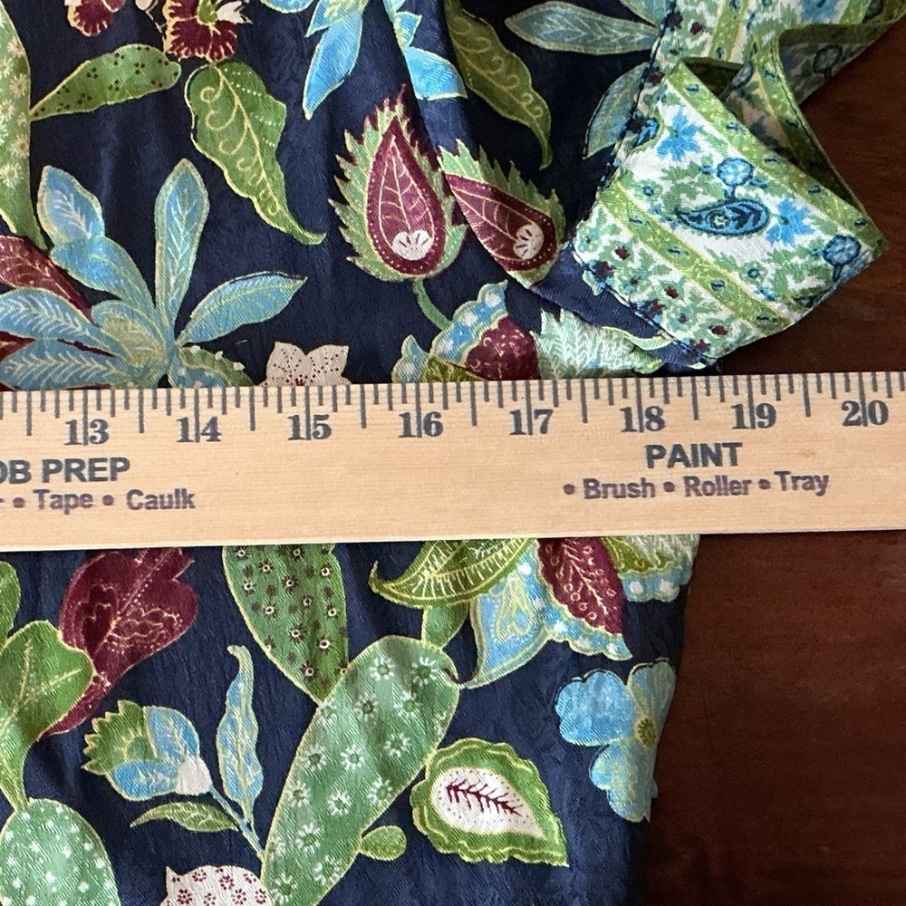 Tory Burch Garden Wisteria Silk Dress Size 6 Fit & Flare, Side Zip, Button Back - Picture 7 of 8